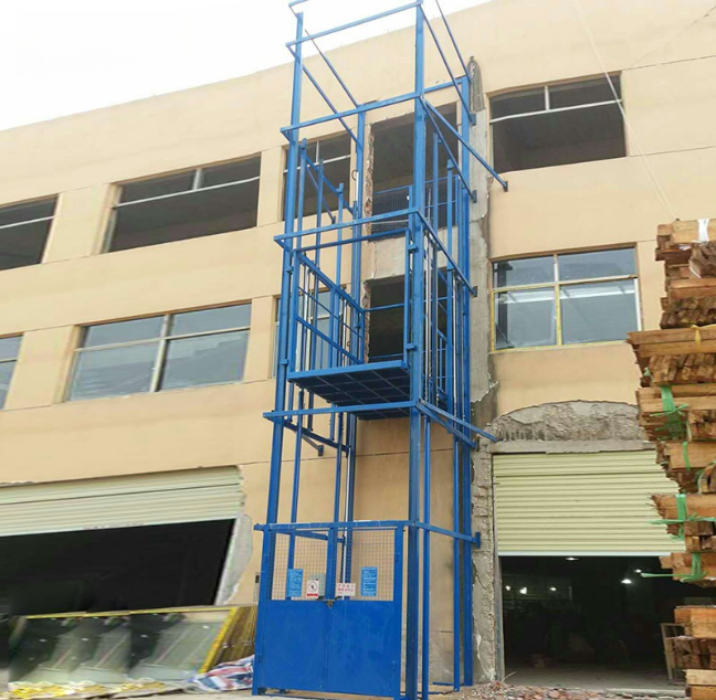 广西建材厂室外物料提升